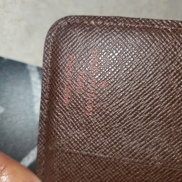 Louis Vuitton Disc.Damier Ebene Compact Zip Wallet - Picture 10 of 16